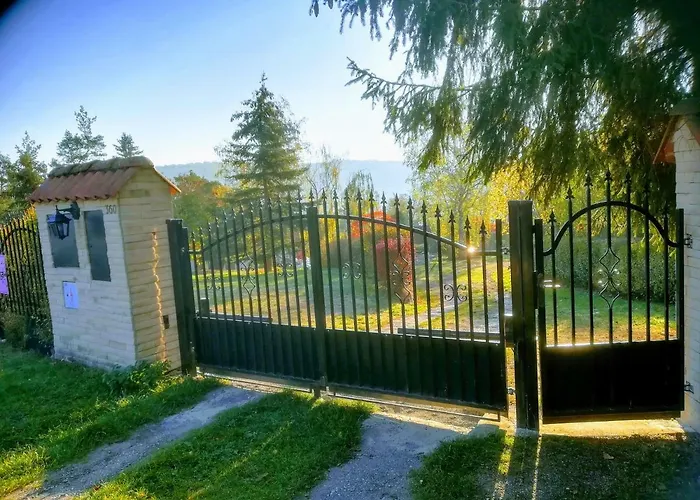 Blanka Guest house 3*